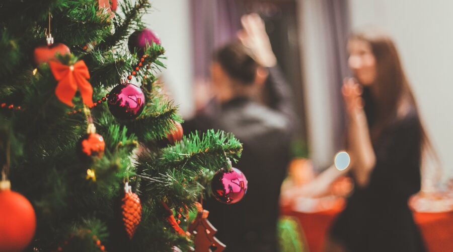 4 Tips for Managing Family Systems During the Holidays
